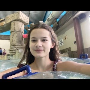 Meet your Posher, Brooke